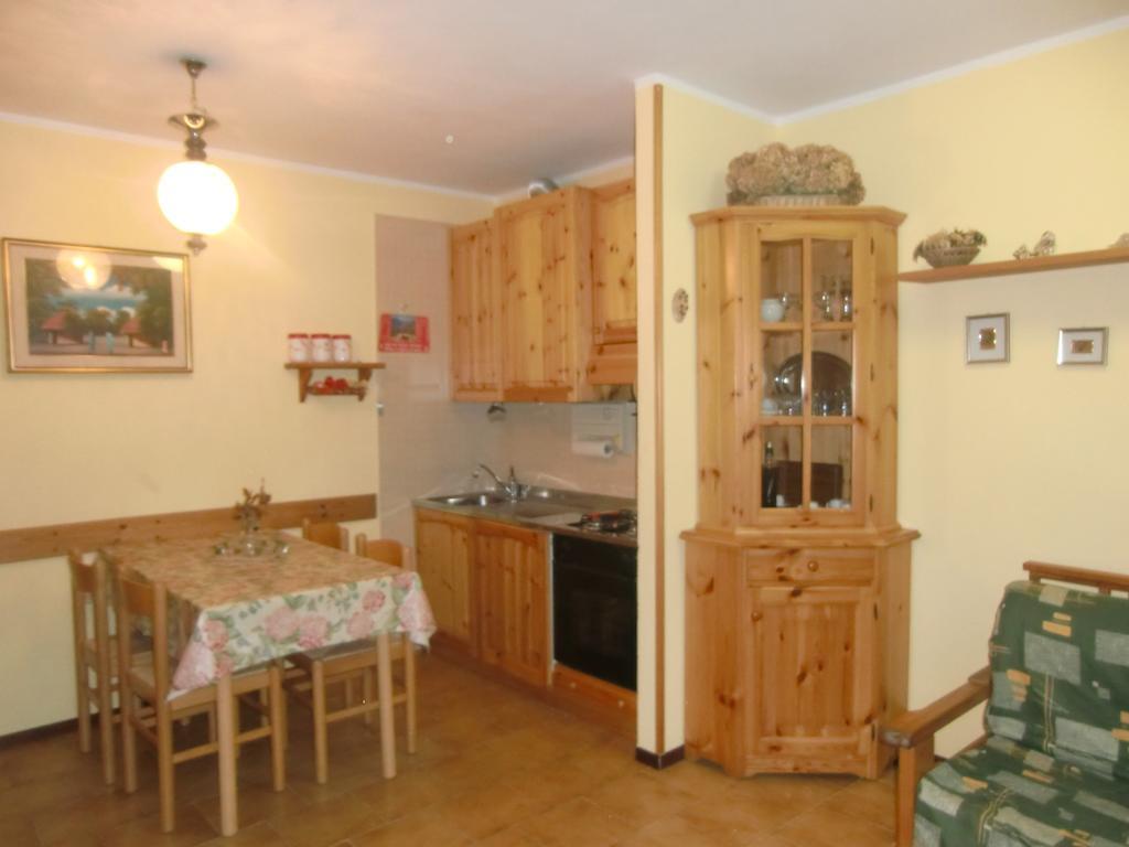 Appartamento Belvedere Молина ди Ледро Стая снимка